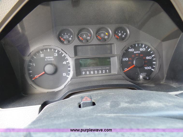 image for item L1571 2008 Ford F450 Super Duty XL Crew Cab service truck