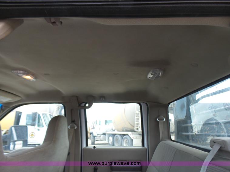 image for item L1571 2008 Ford F450 Super Duty XL Crew Cab service truck