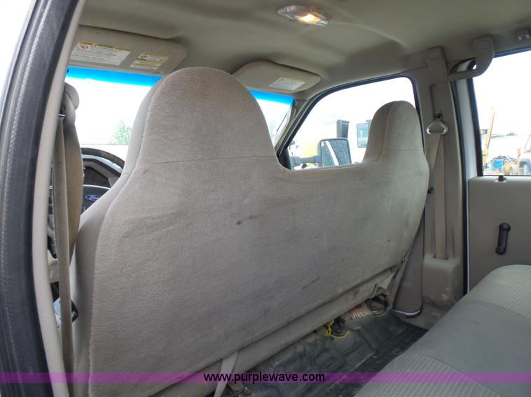 image for item L1571 2008 Ford F450 Super Duty XL Crew Cab service truck