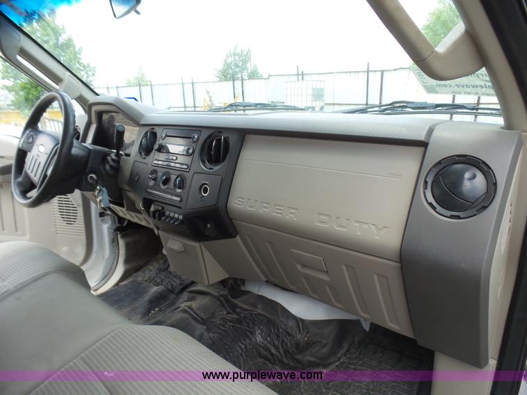image for item L1571 2008 Ford F450 Super Duty XL Crew Cab service truck