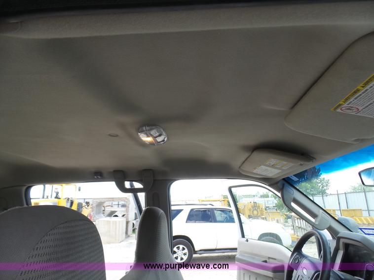 image for item L1571 2008 Ford F450 Super Duty XL Crew Cab service truck