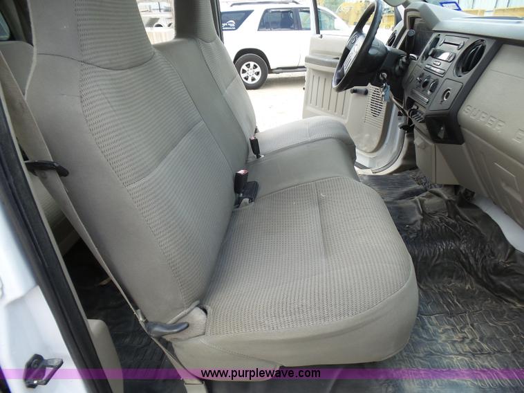 image for item L1571 2008 Ford F450 Super Duty XL Crew Cab service truck