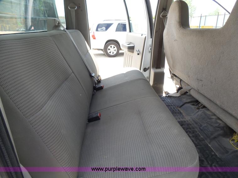 image for item L1571 2008 Ford F450 Super Duty XL Crew Cab service truck