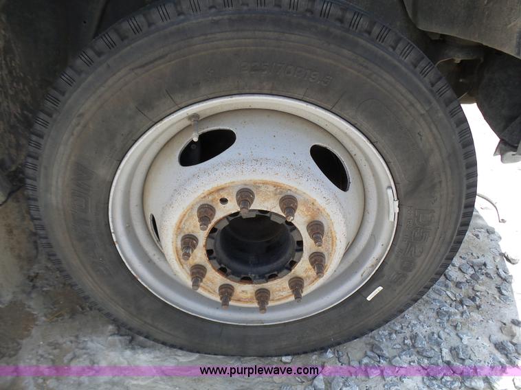 image for item L1571 2008 Ford F450 Super Duty XL Crew Cab service truck