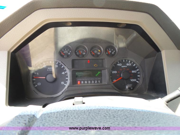 image for item L1571 2008 Ford F450 Super Duty XL Crew Cab service truck