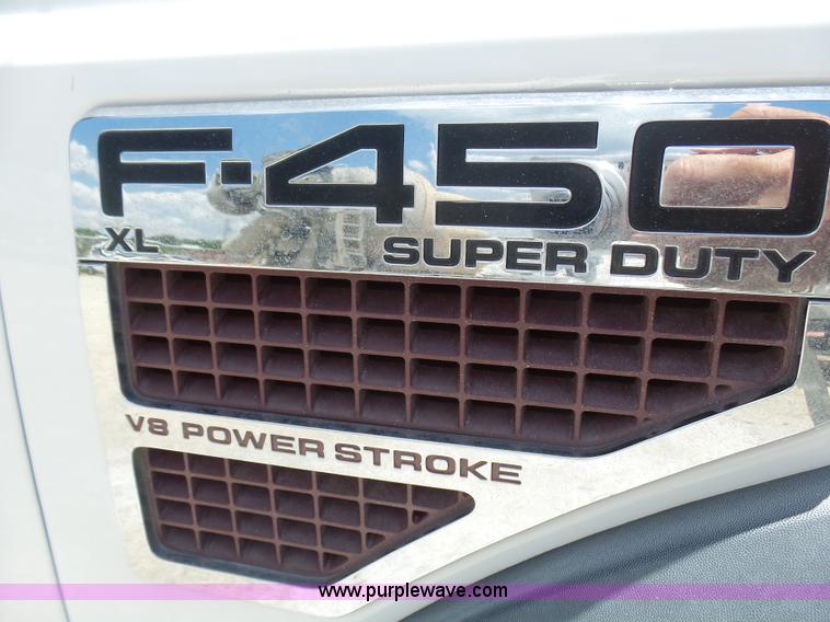 image for item L1571 2008 Ford F450 Super Duty XL Crew Cab service truck