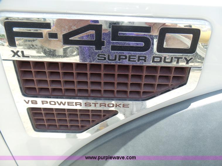 image for item L1571 2008 Ford F450 Super Duty XL Crew Cab service truck