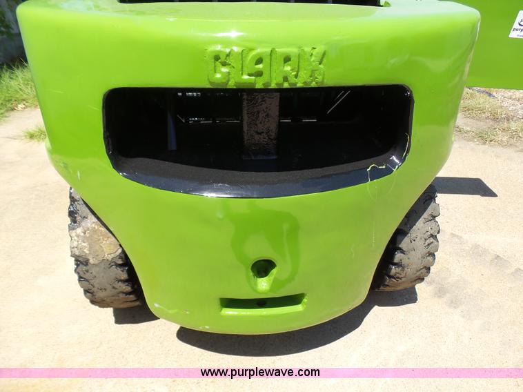 image for item L1574 Clark CY80 forklift