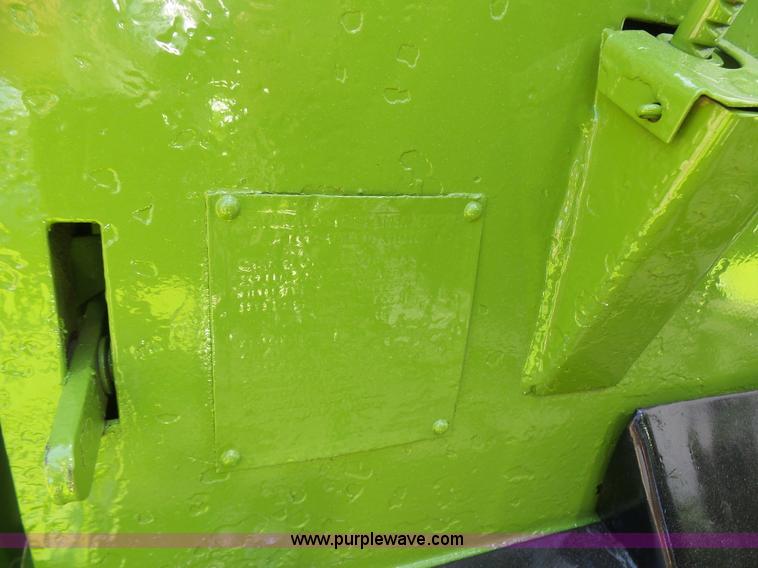 image for item L1574 Clark CY80 forklift