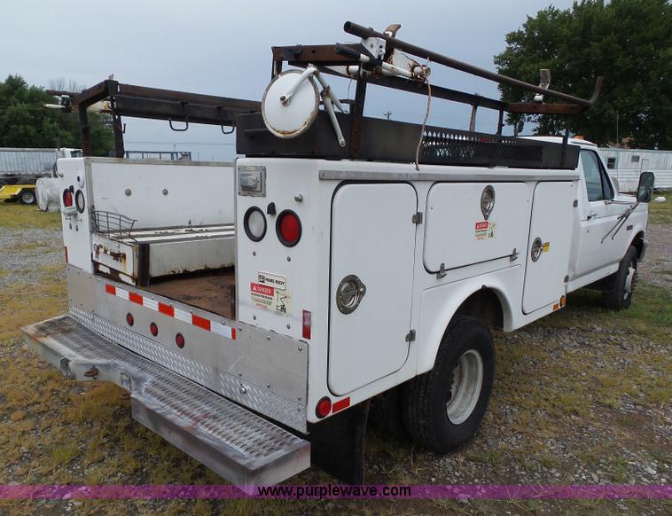 image for item L5513 1997 Ford F450 Super Duty service truck