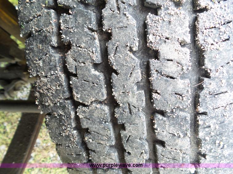 image for item L5513 1997 Ford F450 Super Duty service truck