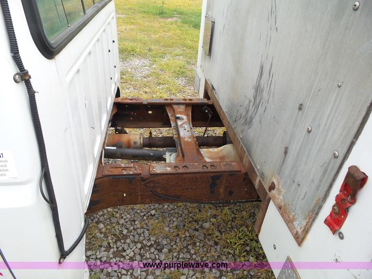 image for item L5513 1997 Ford F450 Super Duty service truck