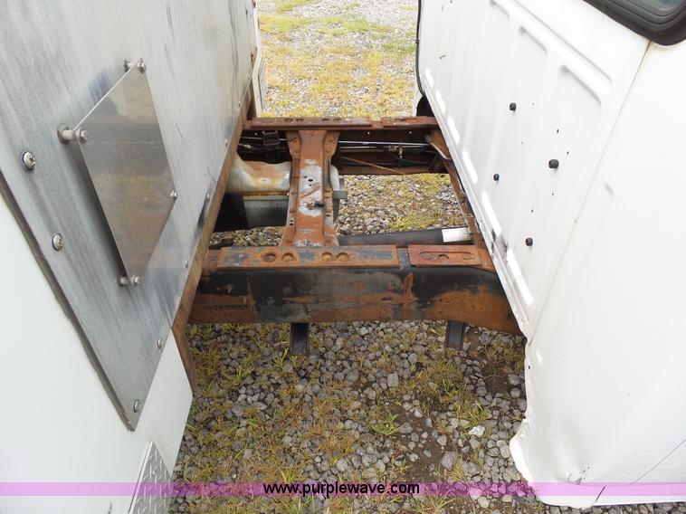 image for item L5513 1997 Ford F450 Super Duty service truck