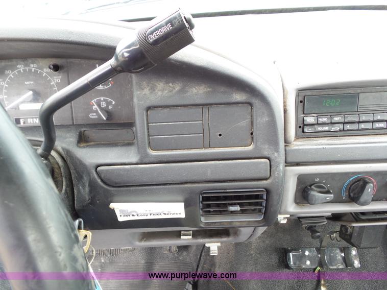 image for item L5513 1997 Ford F450 Super Duty service truck