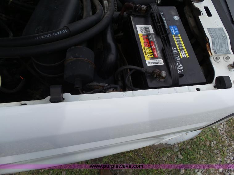 image for item L5513 1997 Ford F450 Super Duty service truck