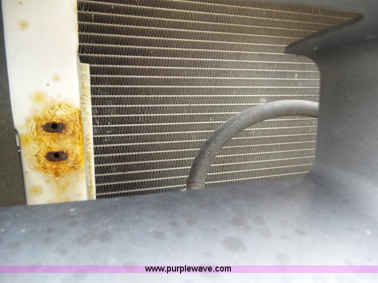 image for item L5513 1997 Ford F450 Super Duty service truck