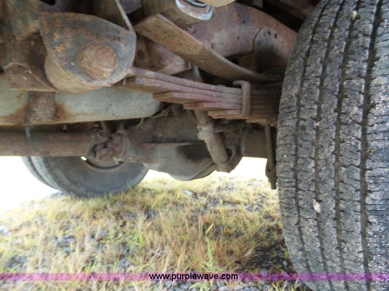 image for item L5513 1997 Ford F450 Super Duty service truck