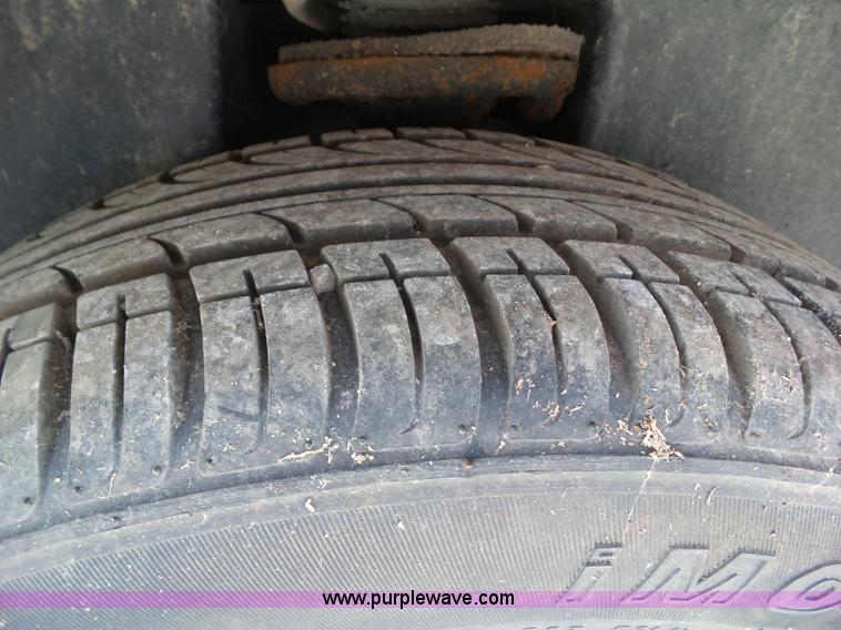 image for item L5515 1999 Chrysler 300M