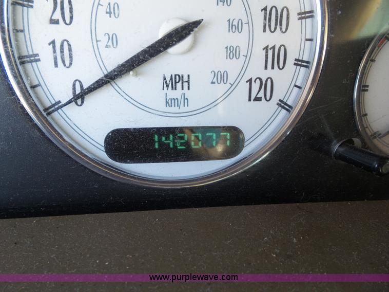 image for item L5515 1999 Chrysler 300M