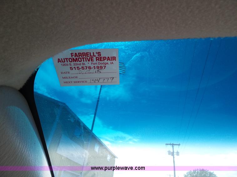 image for item L5515 1999 Chrysler 300M