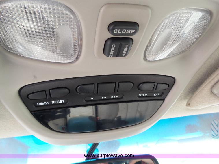 image for item L5515 1999 Chrysler 300M