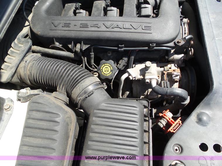 image for item L5515 1999 Chrysler 300M