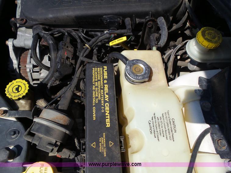 image for item L5515 1999 Chrysler 300M