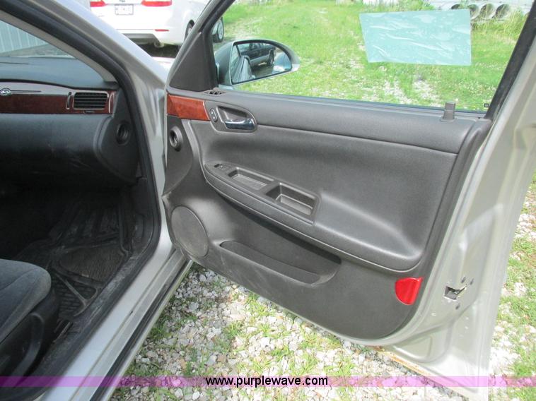 image for item L6196 2006 Chevrolet Impala