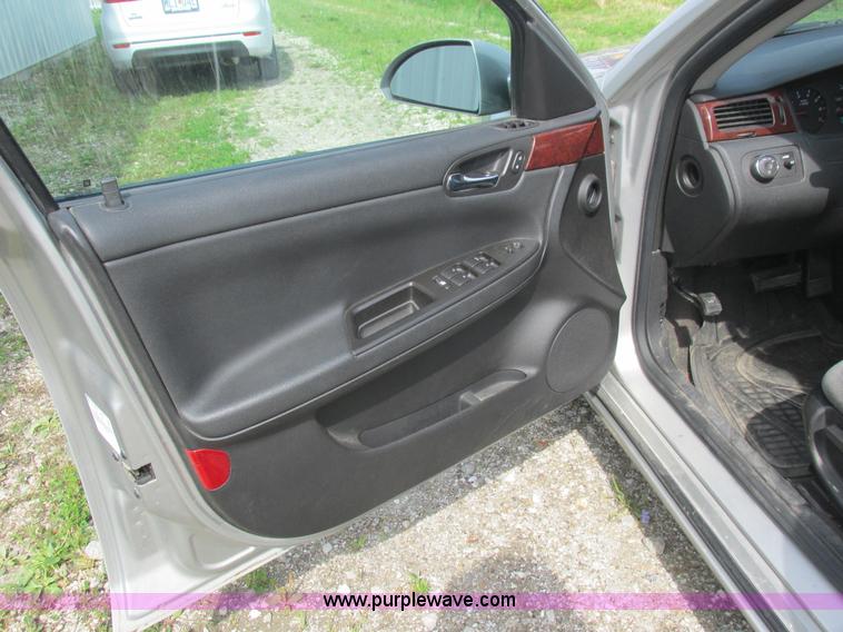 image for item L6196 2006 Chevrolet Impala