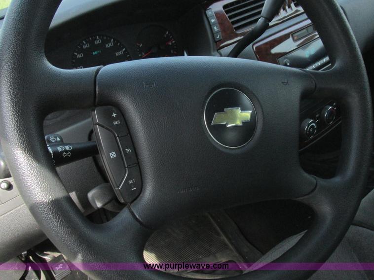 image for item L6196 2006 Chevrolet Impala