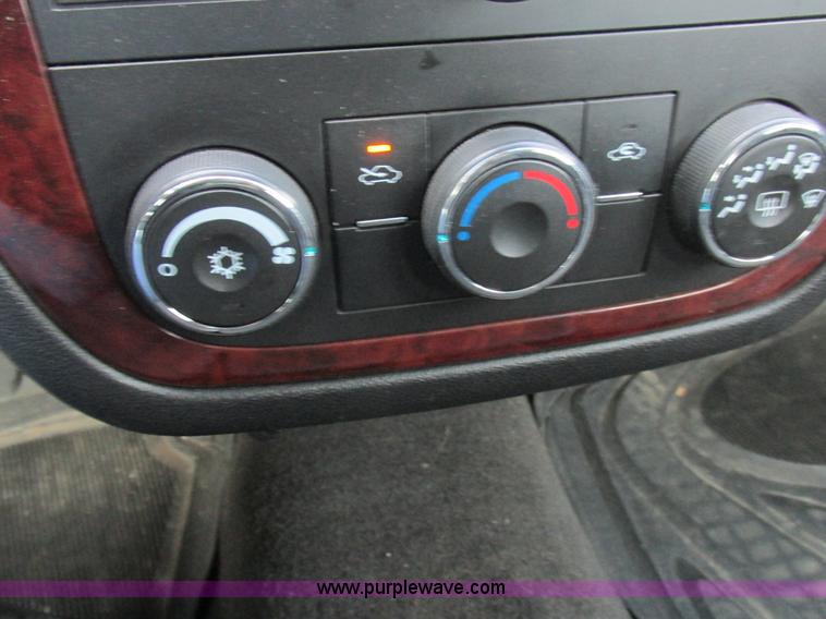 image for item L6196 2006 Chevrolet Impala