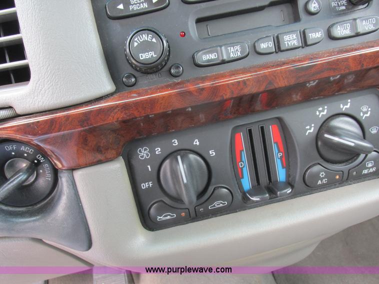 image for item L6197 2003 Chevrolet Impala