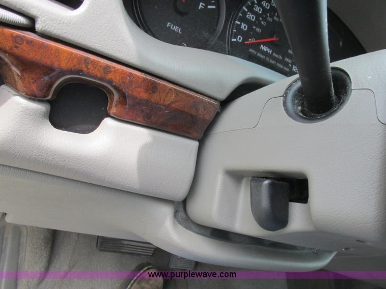 image for item L6197 2003 Chevrolet Impala