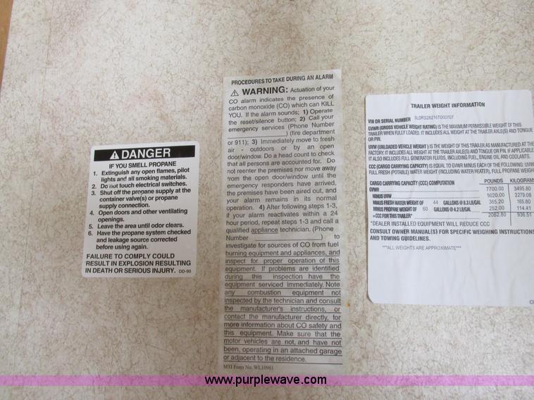 image for item L6198 2005 Sunray Smokey camper