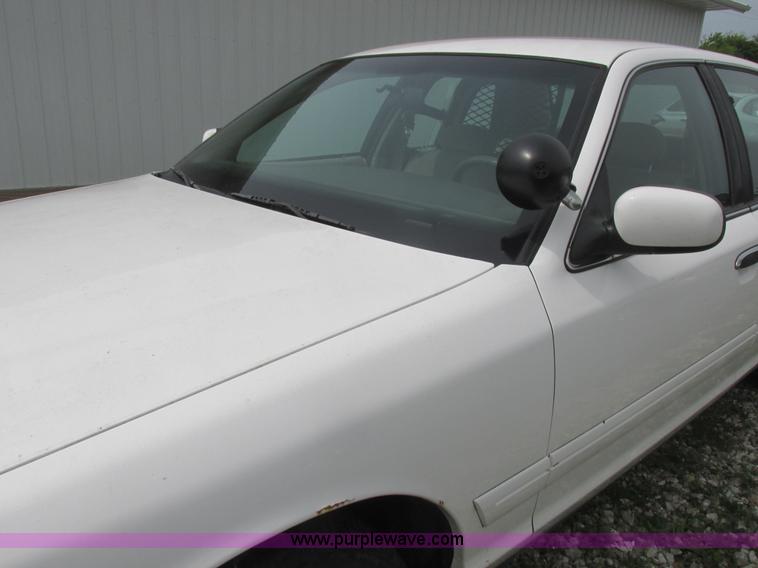 image for item L6199 1999 Ford Crown Victoria Police Interceptor