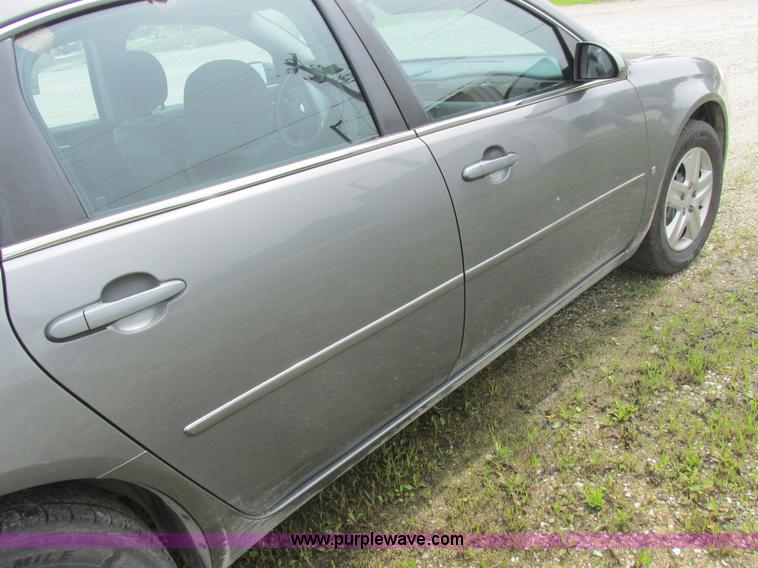 image for item L6200 2006 Chevrolet Impala