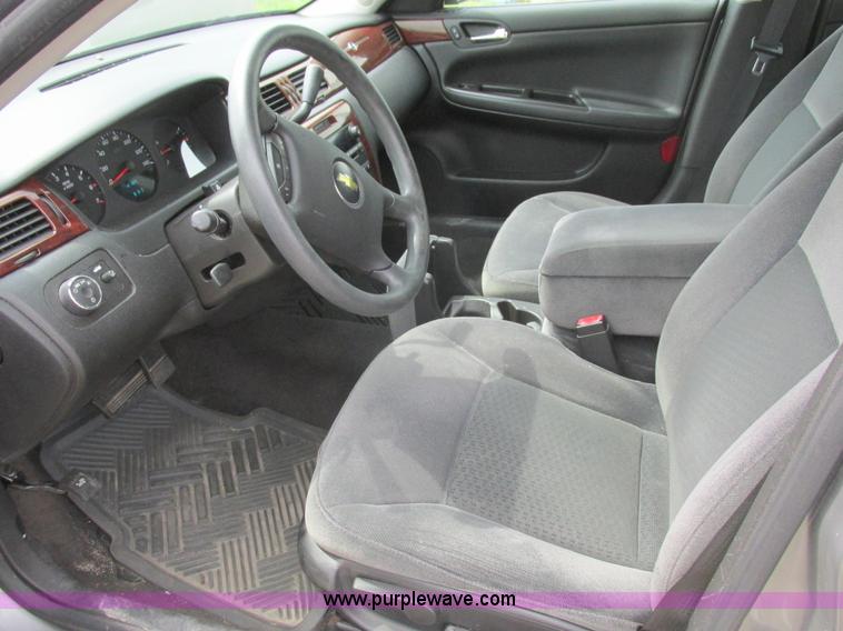 image for item L6200 2006 Chevrolet Impala
