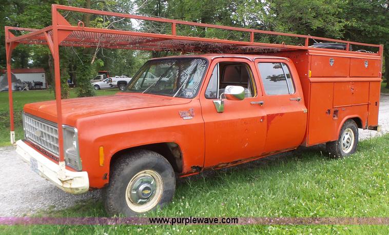 image for item L6201 1980 GMC Custom Deluxe service truck