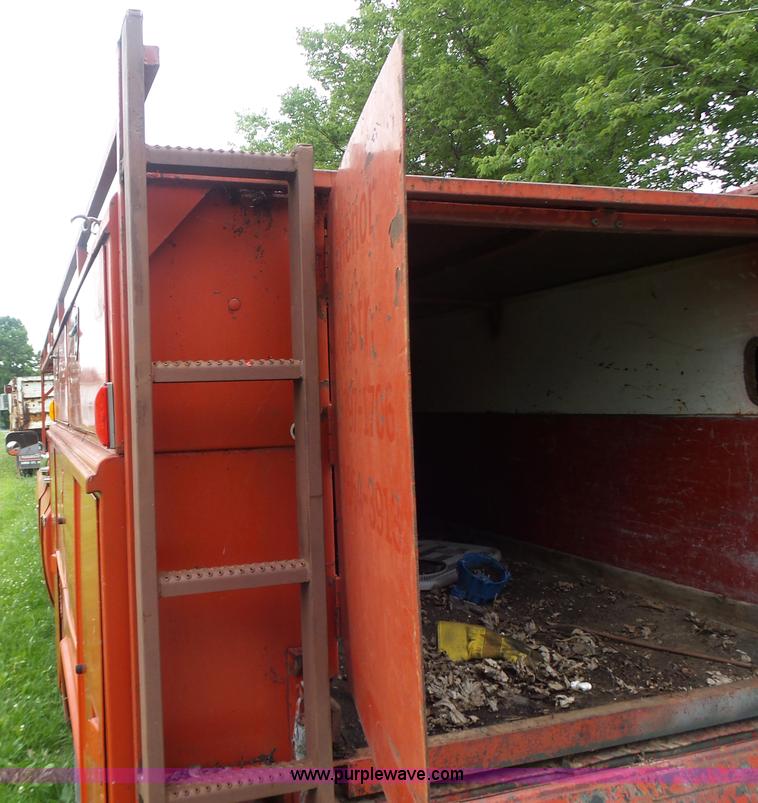 image for item L6201 1980 GMC Custom Deluxe service truck