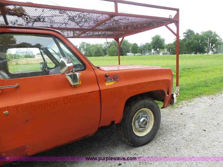 image for item L6201 1980 GMC Custom Deluxe service truck