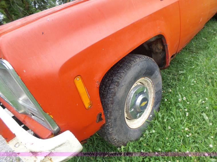 image for item L6201 1980 GMC Custom Deluxe service truck