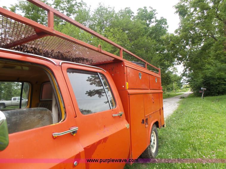 image for item L6201 1980 GMC Custom Deluxe service truck