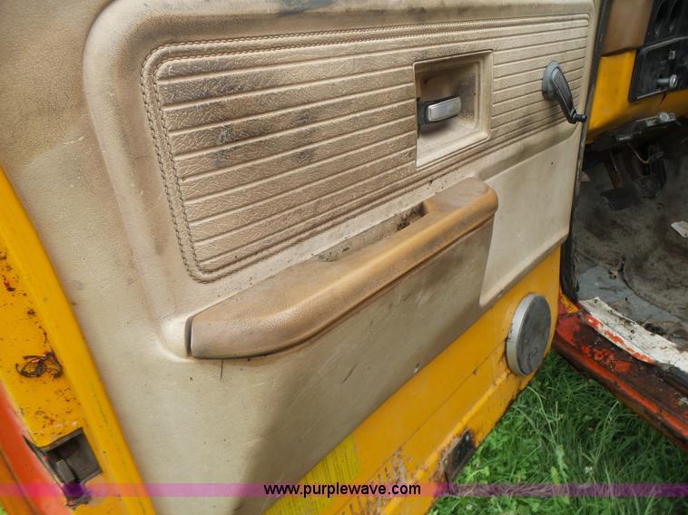 image for item L6201 1980 GMC Custom Deluxe service truck