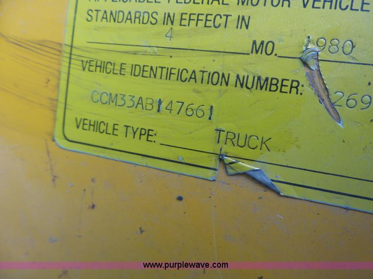 image for item L6201 1980 GMC Custom Deluxe service truck