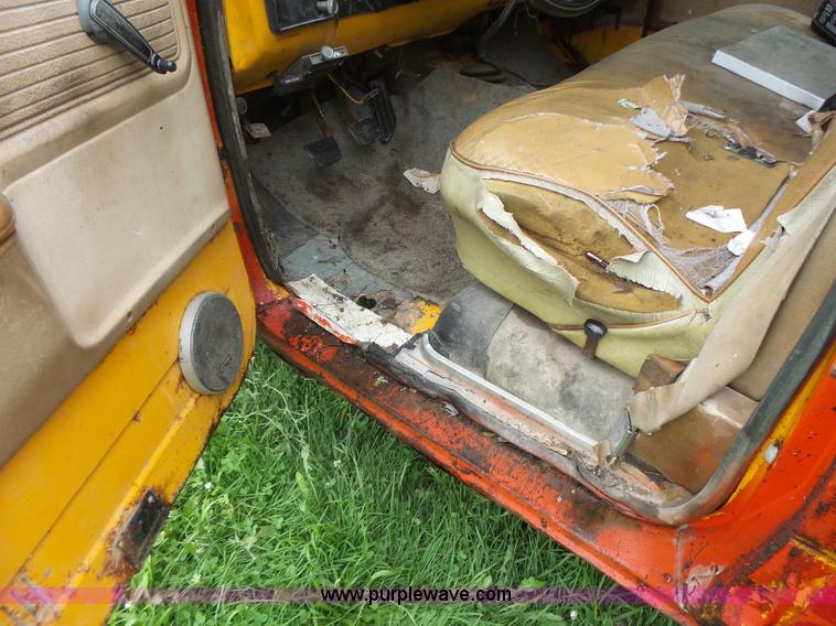 image for item L6201 1980 GMC Custom Deluxe service truck