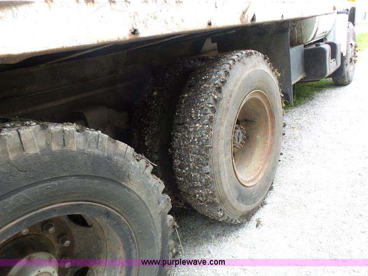 image for item L6202 1984 Chevrolet Kodiak dump truck