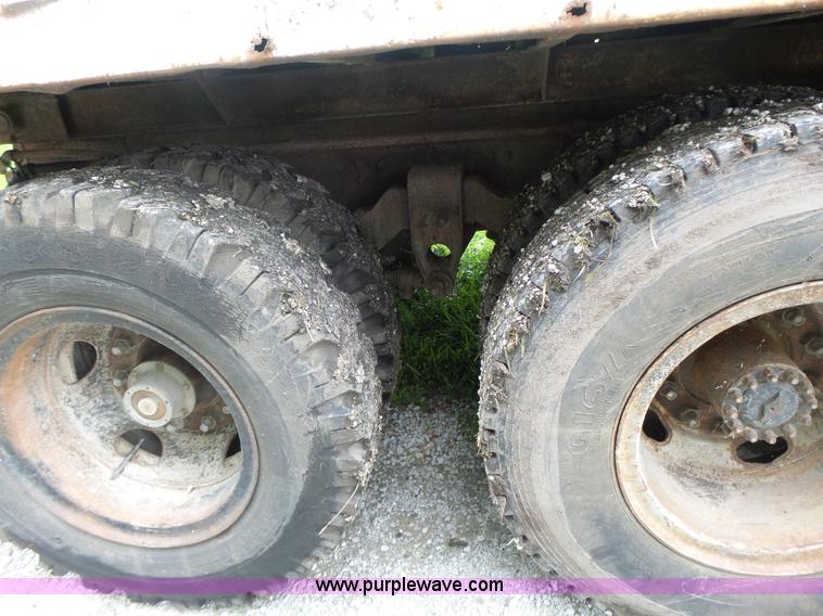 image for item L6202 1984 Chevrolet Kodiak dump truck