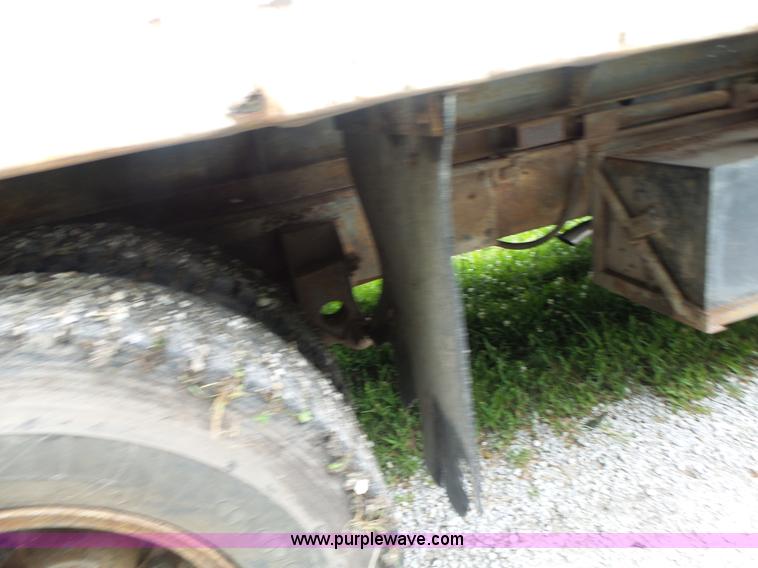 image for item L6202 1984 Chevrolet Kodiak dump truck