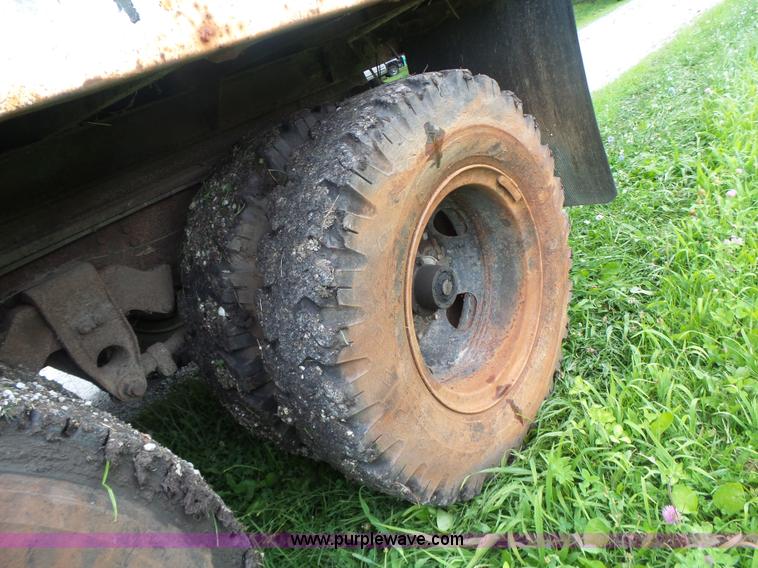 image for item L6202 1984 Chevrolet Kodiak dump truck