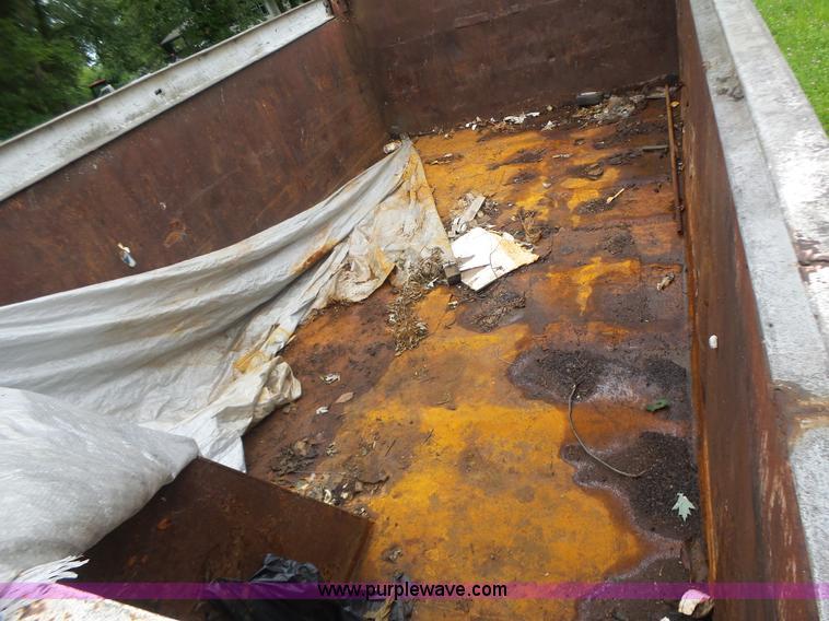 image for item L6202 1984 Chevrolet Kodiak dump truck